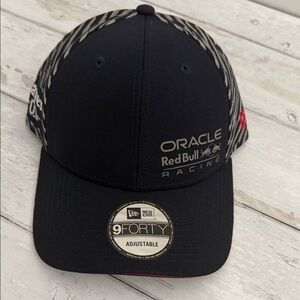 New Era Navy Blue and Gray Striped Cap. Snapback